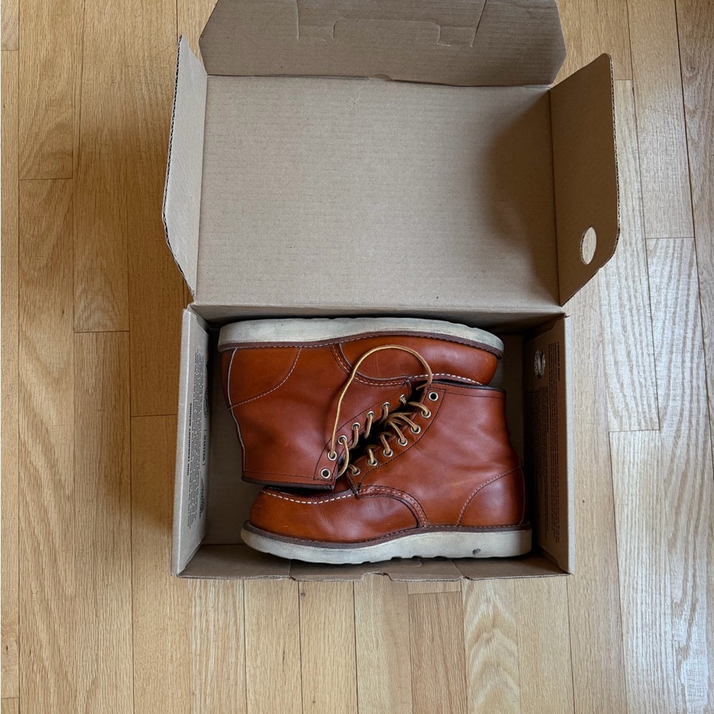 Red Wing Men's Oro Legacy Leather Classic Moc Toe Boots - Picture 8 of 8